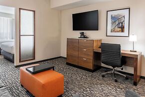 Drury Plaza Hotel Dallas Arlington