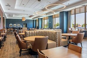 Drury Plaza Hotel Dallas Arlington