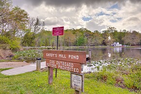 Country Getaway in Kinsale: Sunroom, Pond Access!