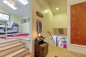 Lakefront Connecticut Retreat Near Uconn