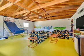 Tranquil Maricopa Retreat w/ Pool + Hot Tub