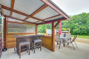 Spacious Ozawkie Home - Near Lake Perry!