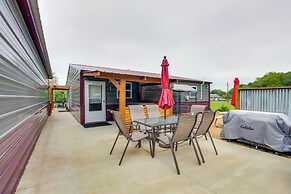Spacious Ozawkie Home - Near Lake Perry!