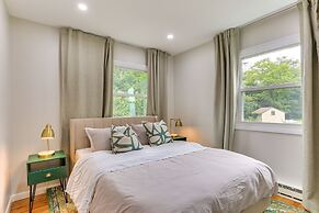 Sauna, Fire Pit: Spacious & Serene Poconos Getaway