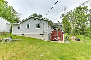 Sauna, Fire Pit: Spacious & Serene Poconos Getaway