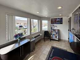 Studio 6 Suites - Riverside, Ca