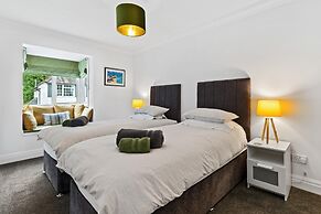 Penrose - Beach House With Direct Beach Access