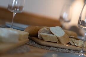 Penrose - Beach House With Direct Beach Access