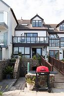 Penrose - Beach House With Direct Beach Access