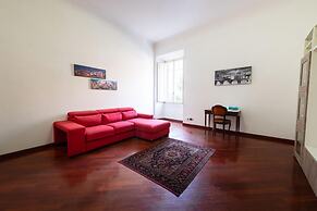 Casa Aosta in Rome With 1 Bedrooms and 1 Bathrooms