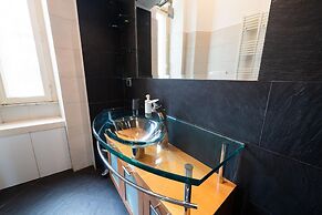 Casa Aosta in Rome With 1 Bedrooms and 1 Bathrooms