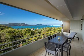 Poinciana Lodges -Ocean Views