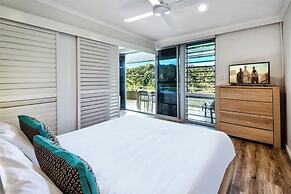 Poinciana Lodges -Ocean Views