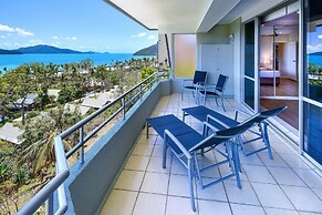 Poinciana Lodges -Ocean Views