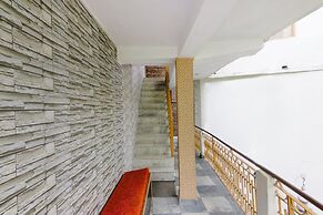 Fabhotel Negis Shivalaya