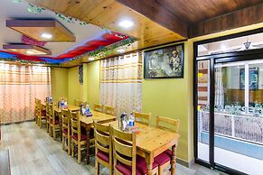 Fabhotel Negis Shivalaya