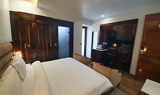 Fabhotel Prime The Daffodils