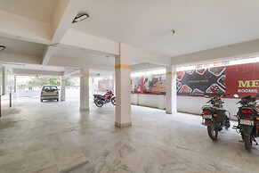 Fabhotel Mega Royal