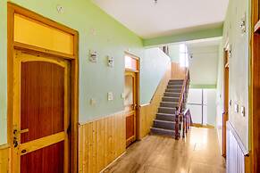 Fabhotel Sissu Regency