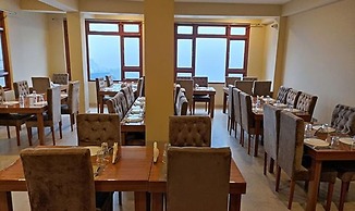 Fabhotel Prime Denzong Shiron