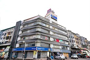 Fabhotel Saarthi Inn