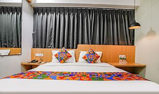 Fabhotel Saarthi Inn