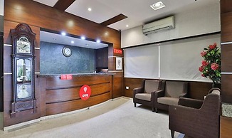 Fabhotel Prime Raajpath