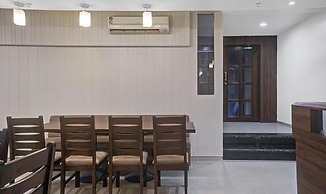 Fabhotel Prime Raajpath