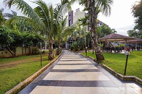 Fabhotel Prime Shahu