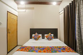 Fabhotel Happy Stay Inn