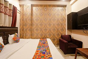 Fabhotel Happy Stay Inn