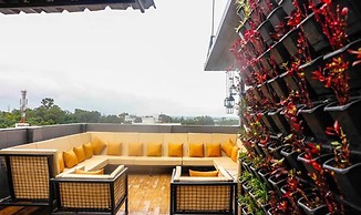 Fabhotel Prime Capitol Residency