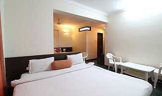 Fabhotel Prime Kb'S Grand