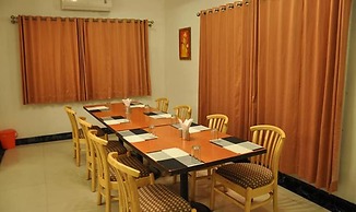 Fabhotel Prime Kb'S Grand