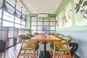 Fabhotel Avasa Grand