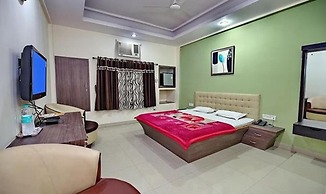 Fabhotel Prime The Hindustan Residency