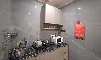 Fabhotel Prime Hampton By Ic'S