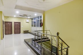 Fabhotel Prince Mama