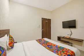 Fabhotel Prince Mama