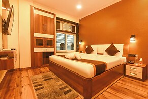 Fabhotel Prime Tiyara Inn