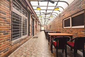 Fabhotel Prime Tiyara Inn