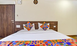 Fabhotel Padmawati Palace