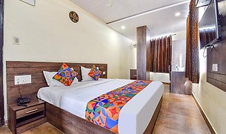 Fabhotel Padmawati Palace