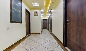 Fabhotel Padmawati Palace