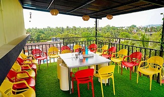 Fabexpress Paroza Suites