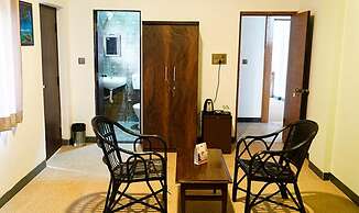 Fabexpress Paroza Suites