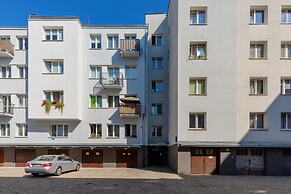 Warsaw Downtown Studio by Renters