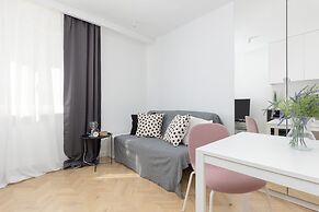 Warsaw Downtown Studio by Renters
