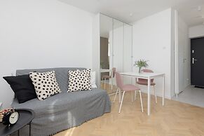 Warsaw Downtown Studio by Renters