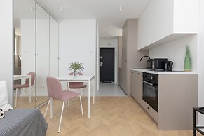 Warsaw Downtown Studio by Renters